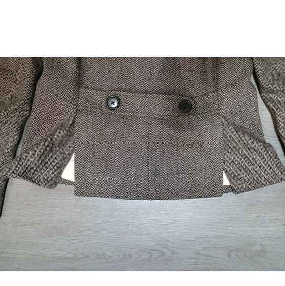 Banana Republic Women's Wool Work Office Blazer Brown Herringbone Pockets Size 2 - Picture 9 of 10